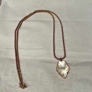 Kendra Scott necklace
